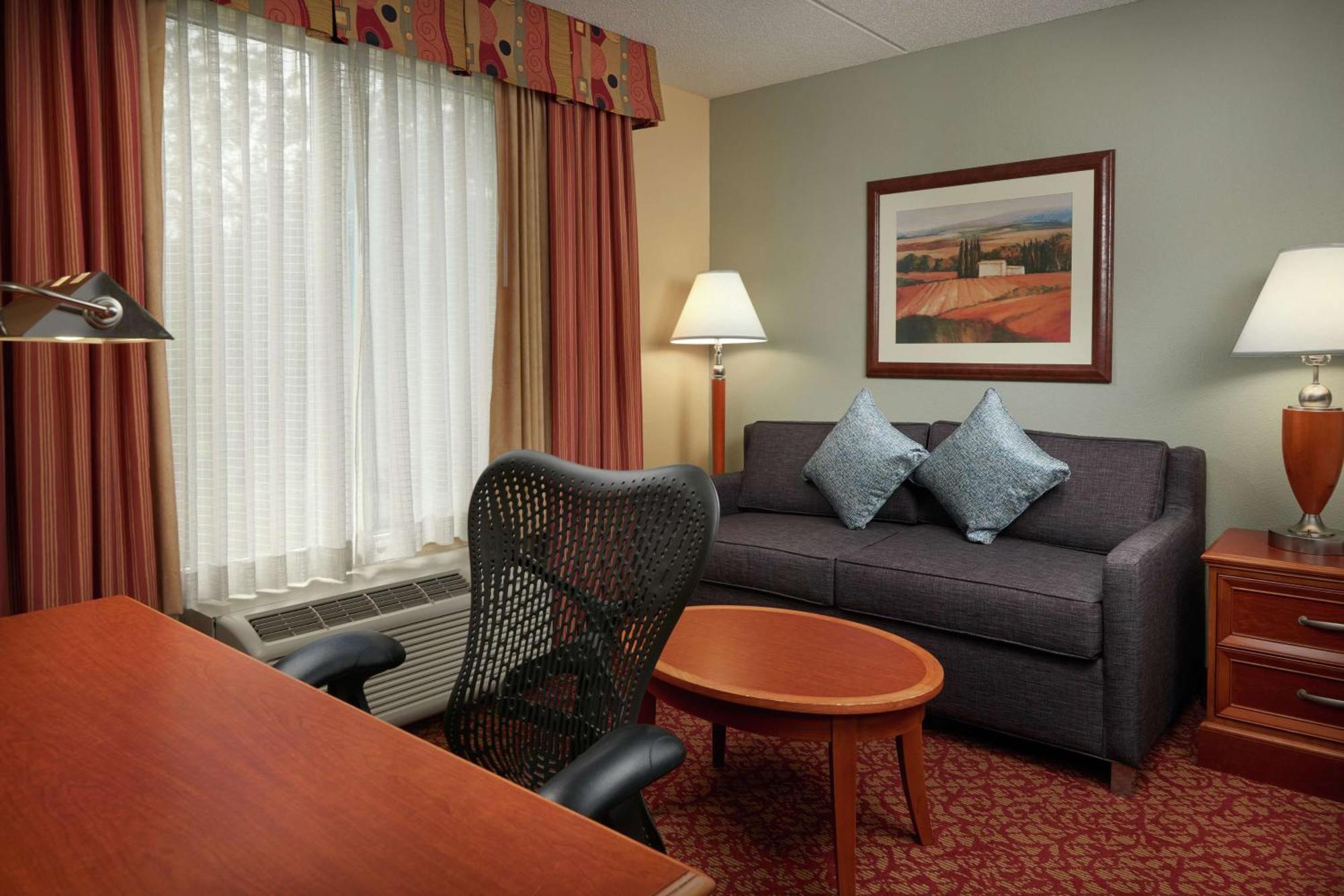Hilton Garden 3*