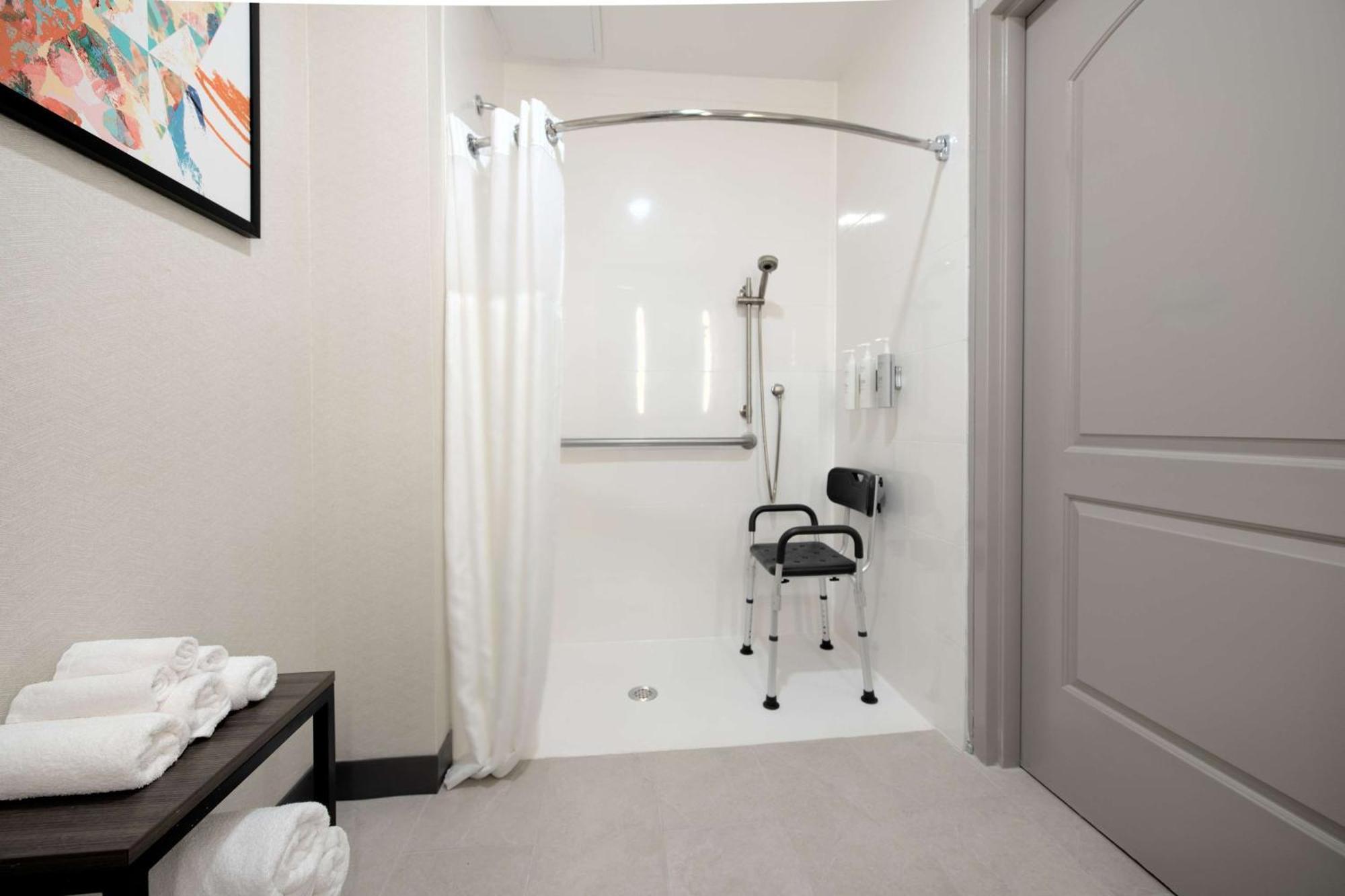 Hilton Garden 3*